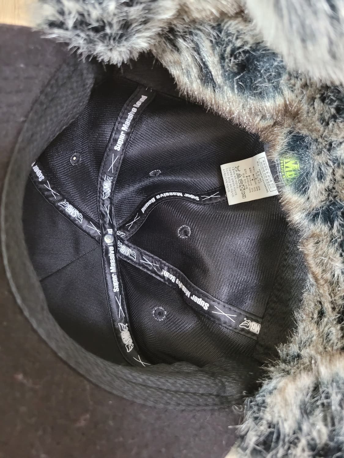 SMB 귀달이 스냅백 M/L사이즈 블랙 상품이미지9