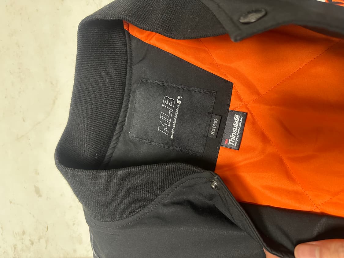 mlb 항공점퍼 Xs 상품이미지3