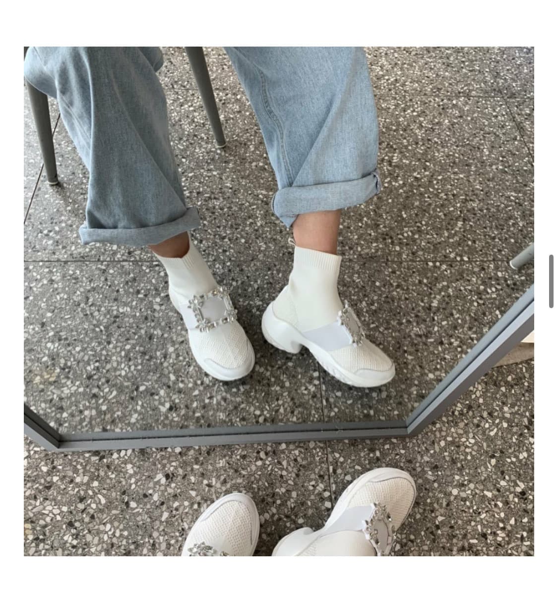로저비비에 상품이미지2