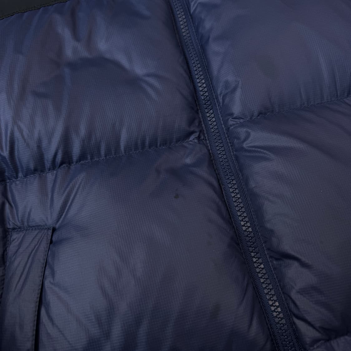 노스페이스 700 눕시 구스다운 푸퍼 패딩 네이비 상품이미지5