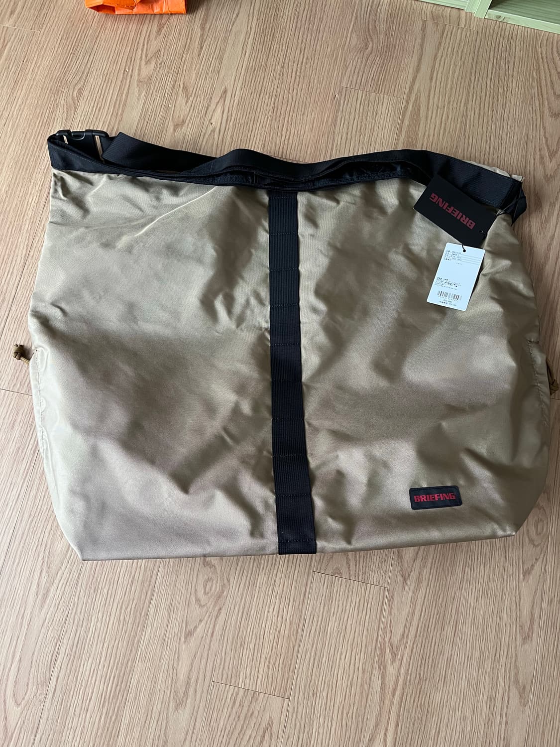 Briefing jumper L size (브리핑 가방)_새상품 상품이미지1