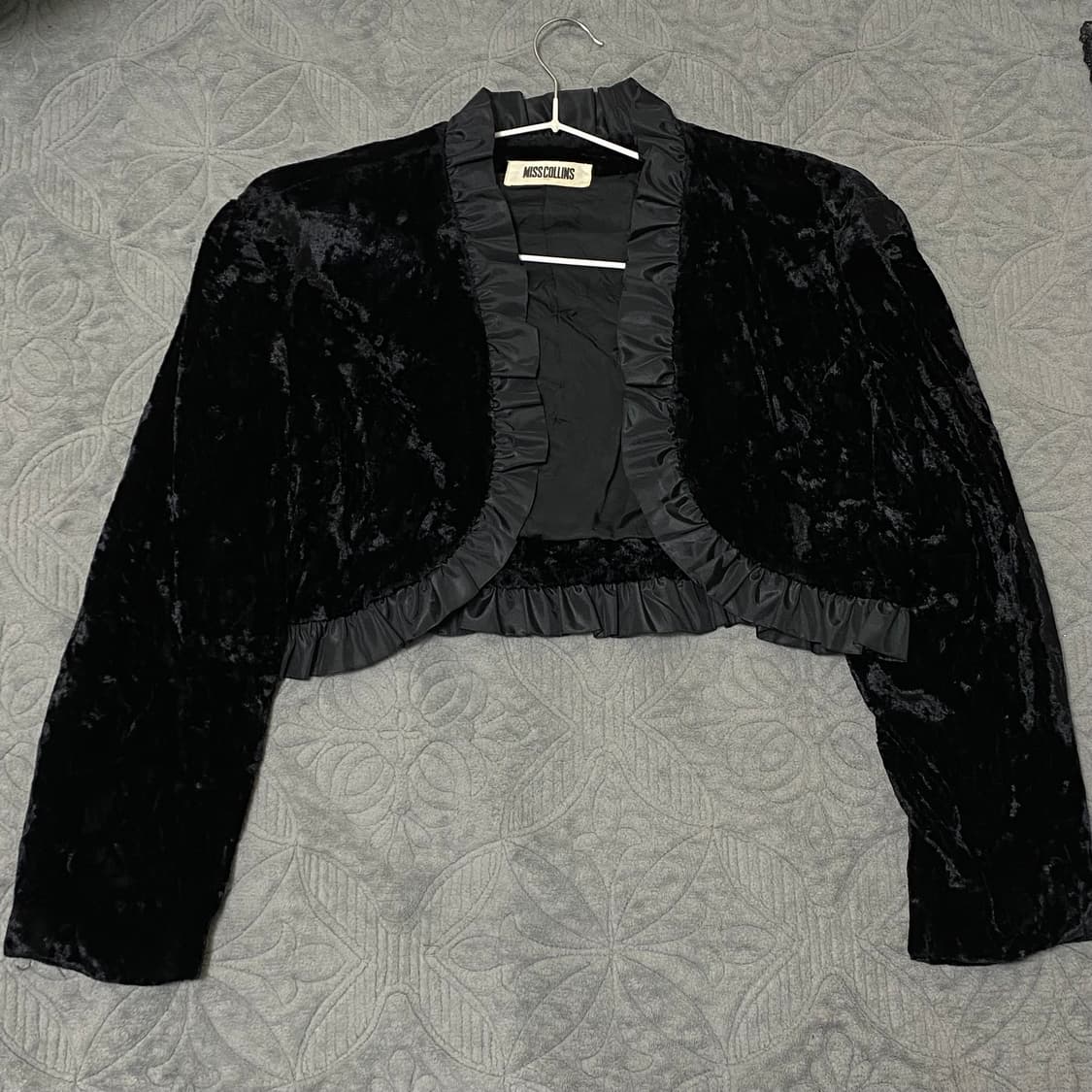 일본 구제 크롭 벨벳 자켓 고스룩 고스로리 상품이미지1