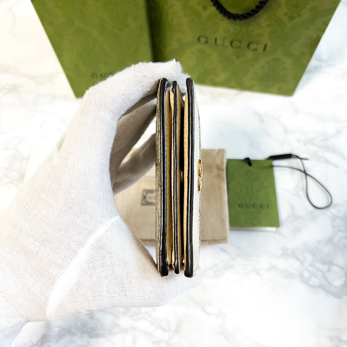 구찌 마몬트 수프림 카드지갑 화이트 상품이미지6