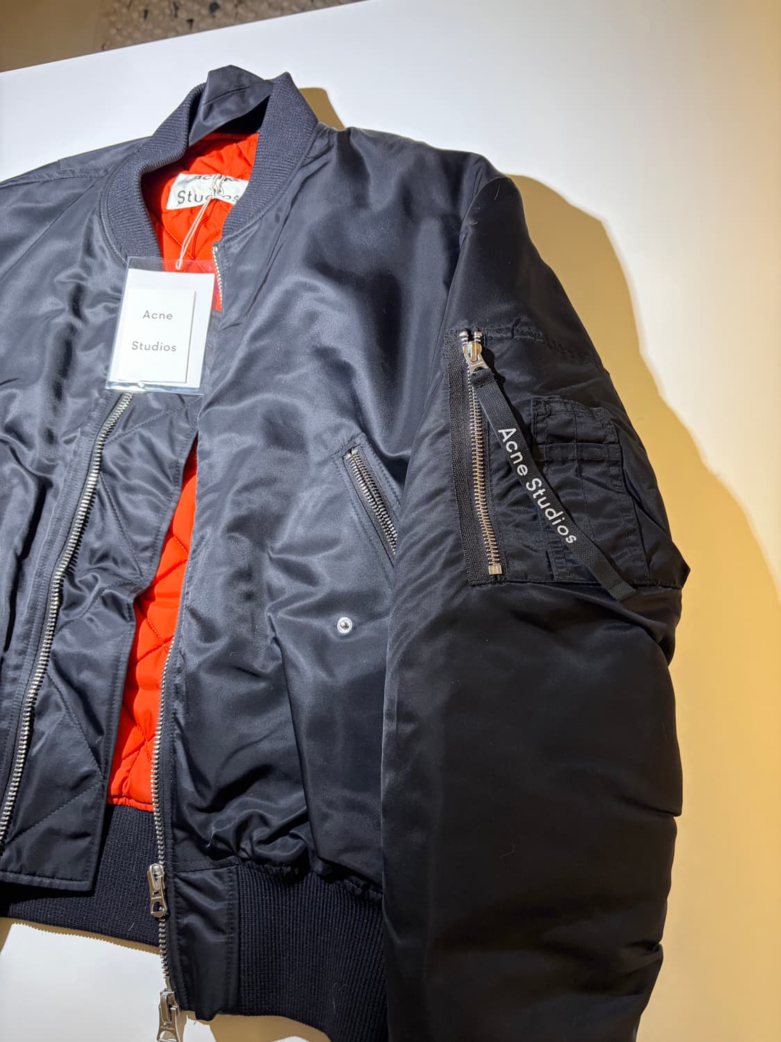 아크네 스튜디오 봄버 자켓 48사이즈 상품이미지2