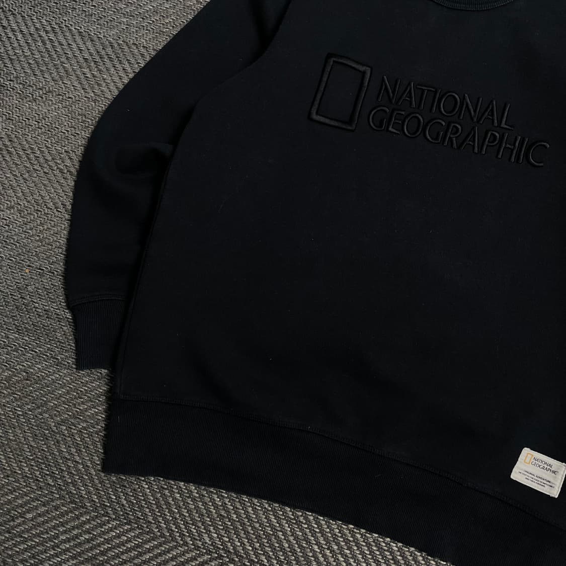 내셔널지오그래픽 자수 빅로고 박시핏 맨투맨 블랙y 5321 상품이미지4