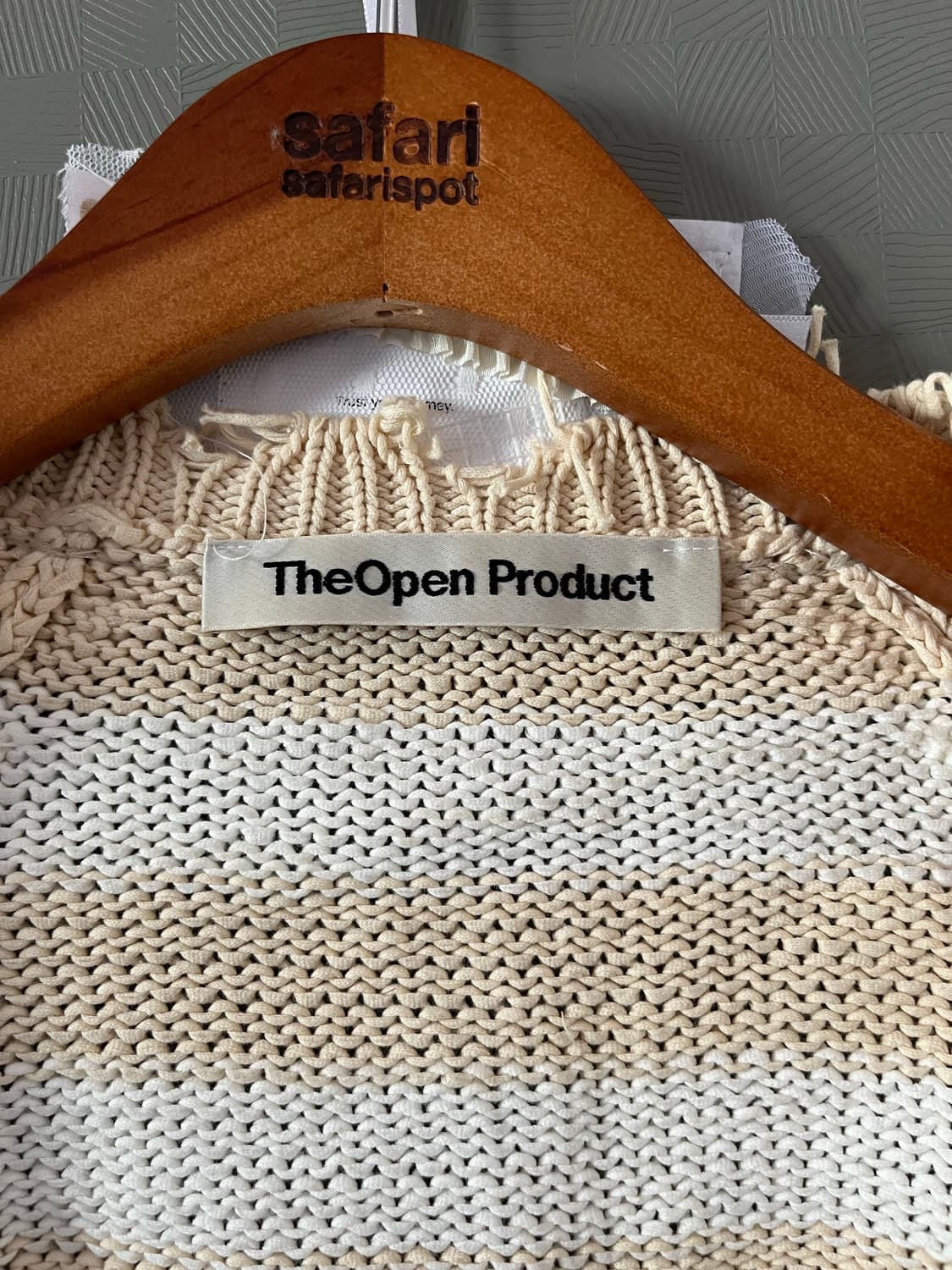 The open product 볼레로 옐로우 상품이미지2