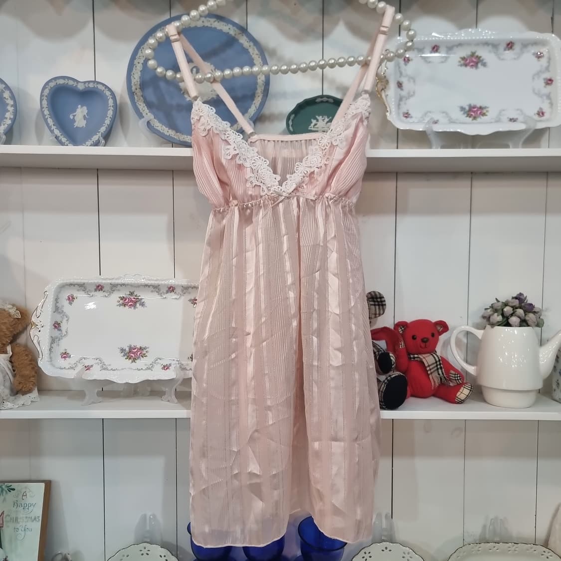 핑크 새틴 스트라이프 슬립 원피스 상품이미지1