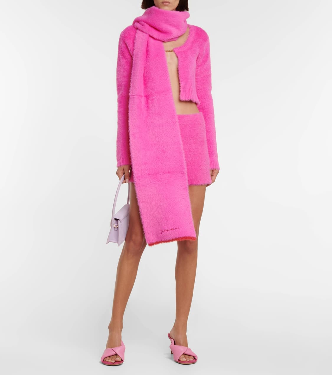 Jacquemus Neve Fluffy Scarf 'Pink' 상품이미지1