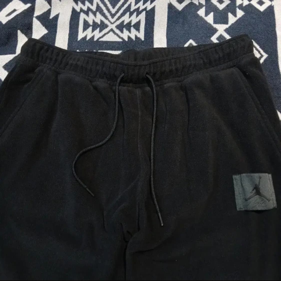 나이키 에어조던 블랙 플라이트 로고패치 플리스 후리스 밴딩 스웻팬츠 트레 상품이미지2