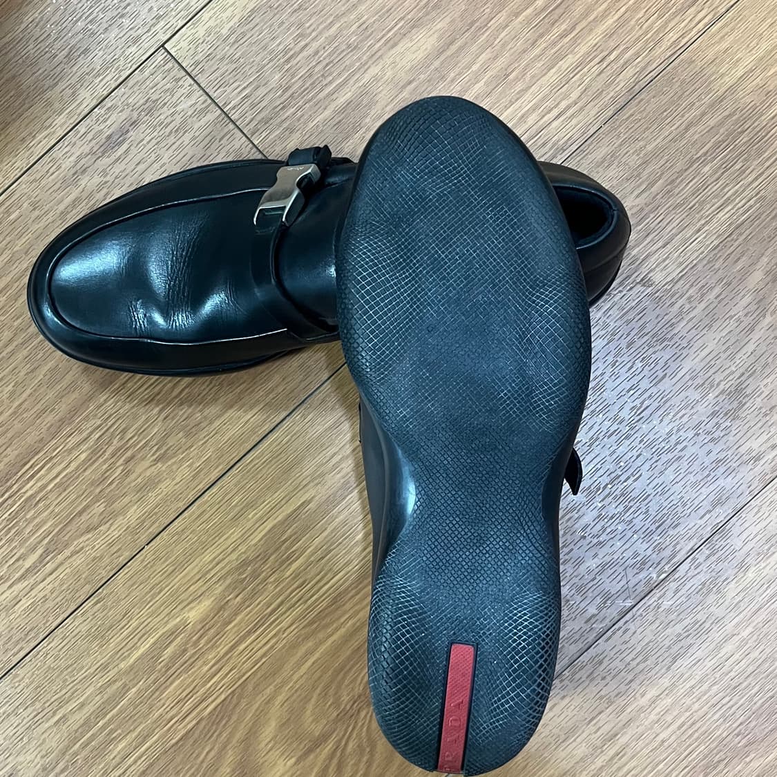 Prada Sports Buckle Loafers 상품이미지6