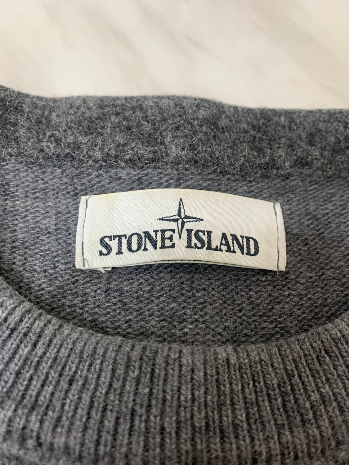 스톤아일랜드 그레이 니트 L사이즈 S급상태 상품이미지4