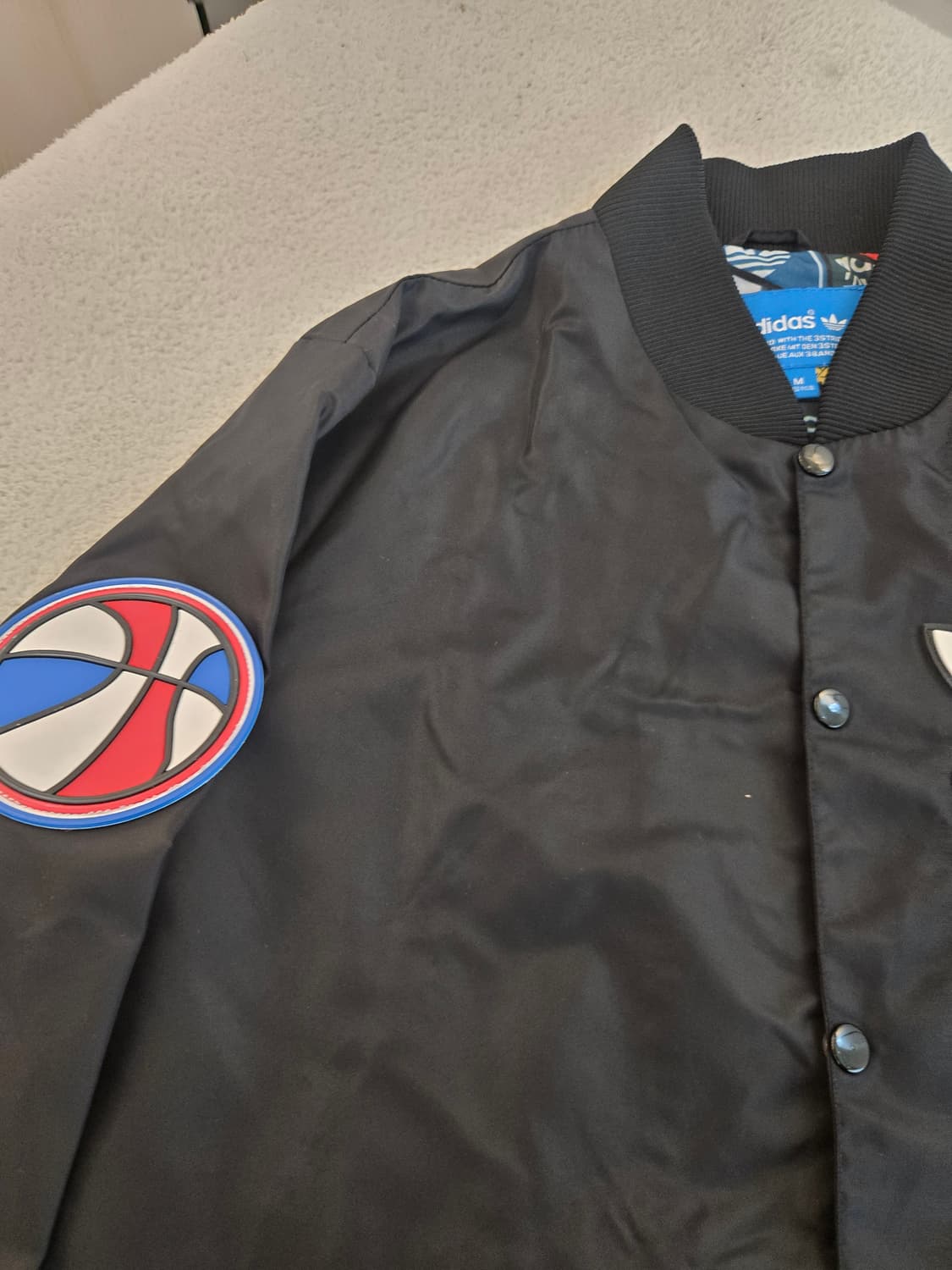 아디다스 블랙 패치 봄버 자켓 M 상품이미지5