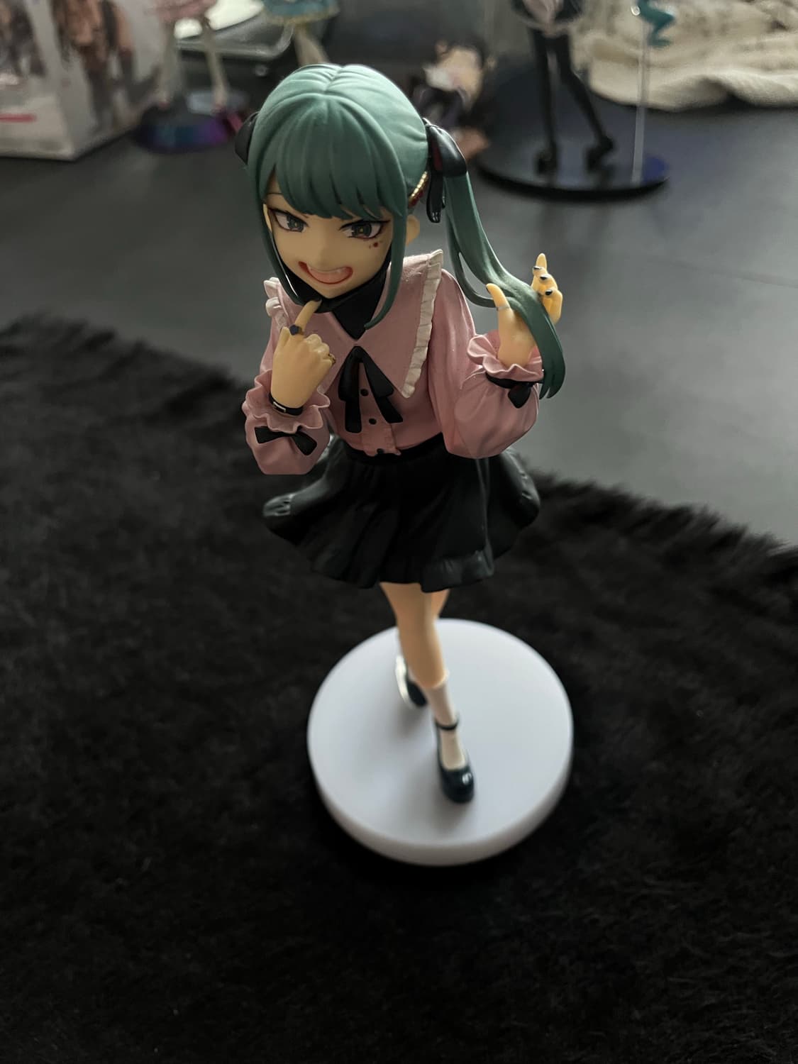 굿스마일컴퍼니 뱀파이어 미쿠 피규어 상품이미지1