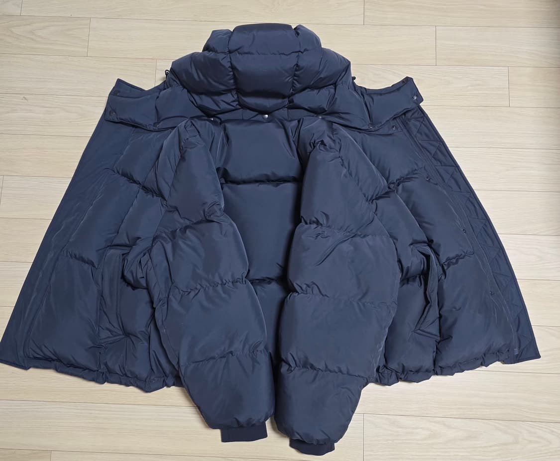 벨리에 크로스라인 후디드 구스 다운 미드나잇 그레이 3사이즈 상품이미지7