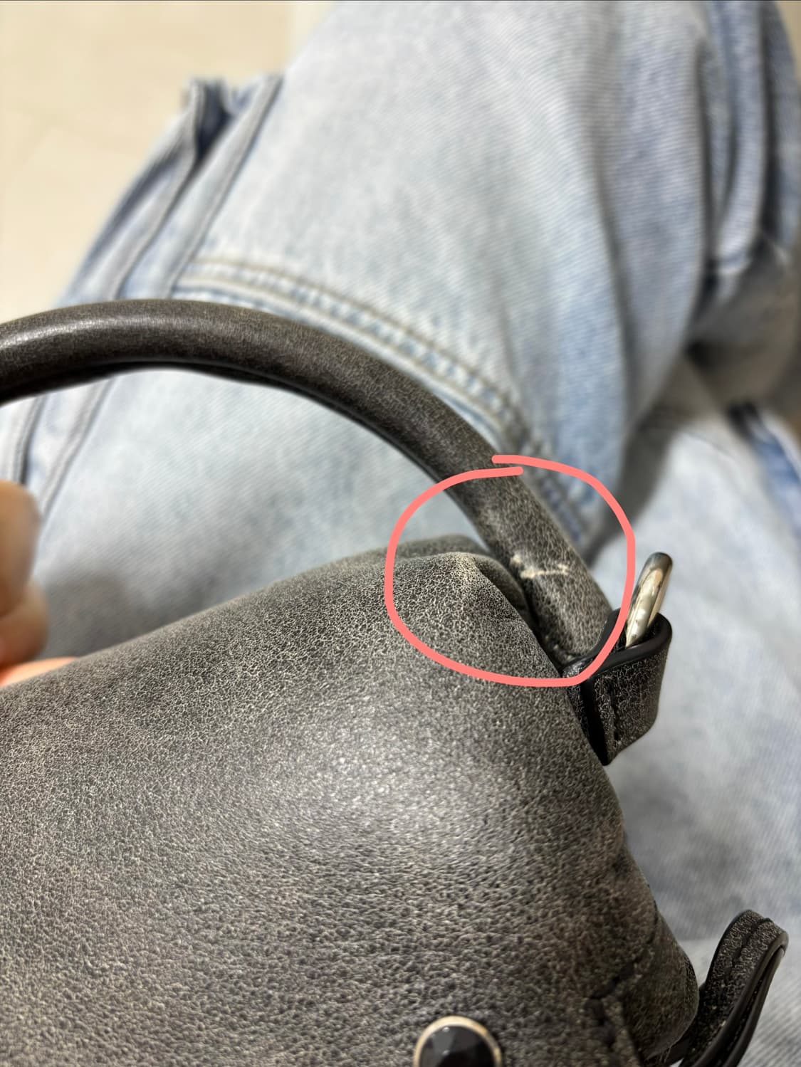 open yy stud pillow bag mini 스터드백 상품이미지4