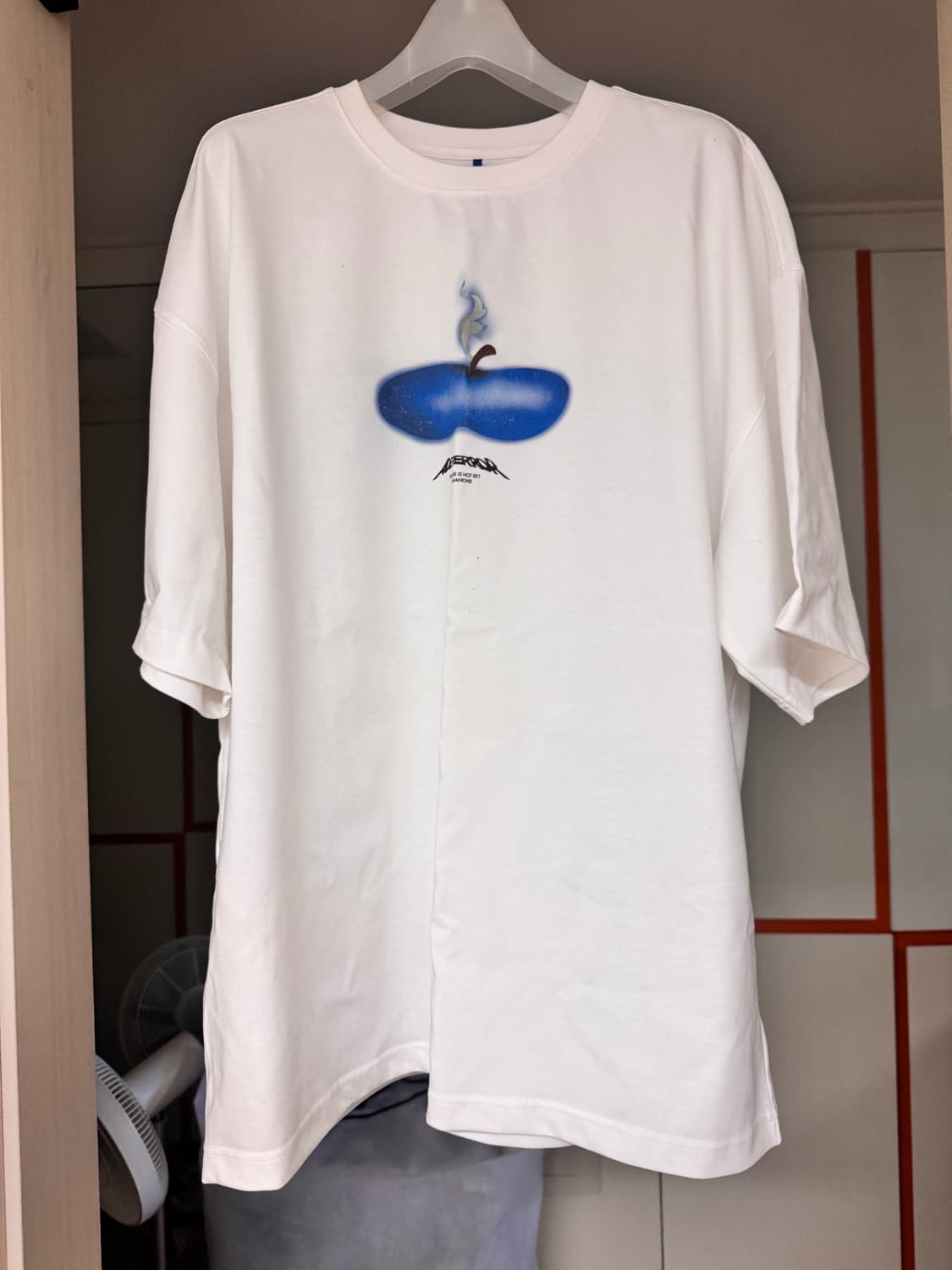 아더에러 Press Apple T-shirt Product. 46 xl 상품이미지6