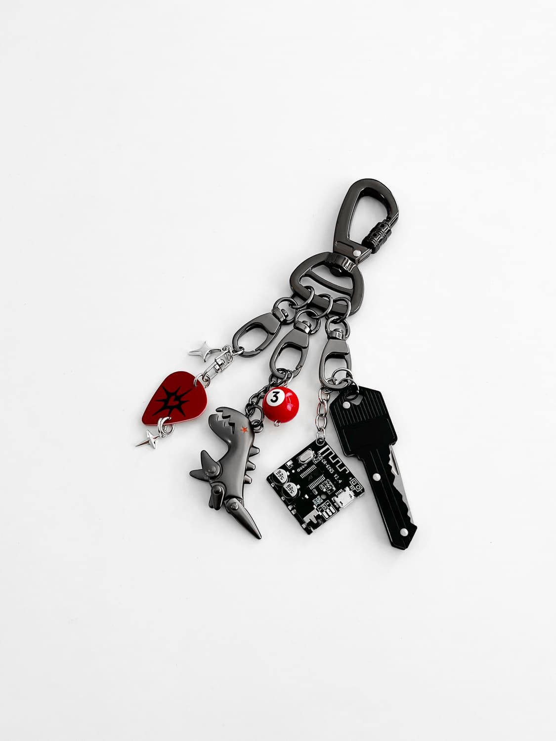 𝐓𝐑𝐈𝐍𝐈𝐓𝐘 𝐂𝐀𝐑𝐀𝐁𝐈𝐍𝐄𝐑🔗 키링 상품이미지5