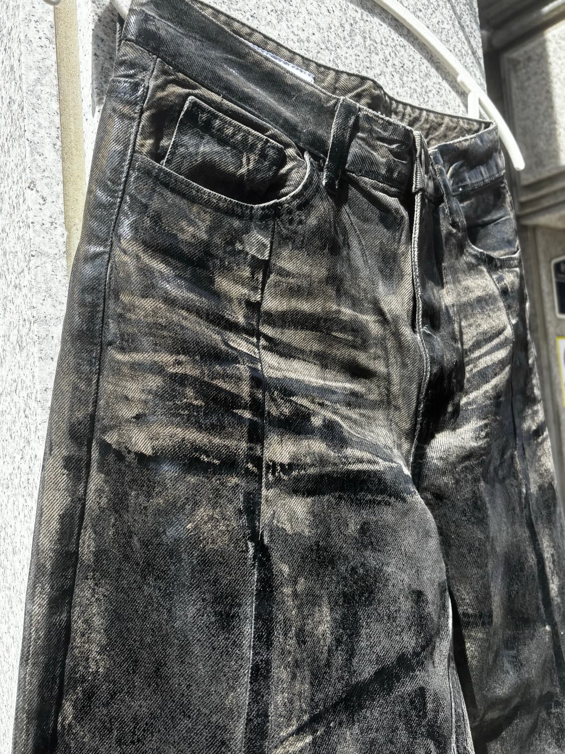 자라 코팅 데님 팬츠 상품이미지3