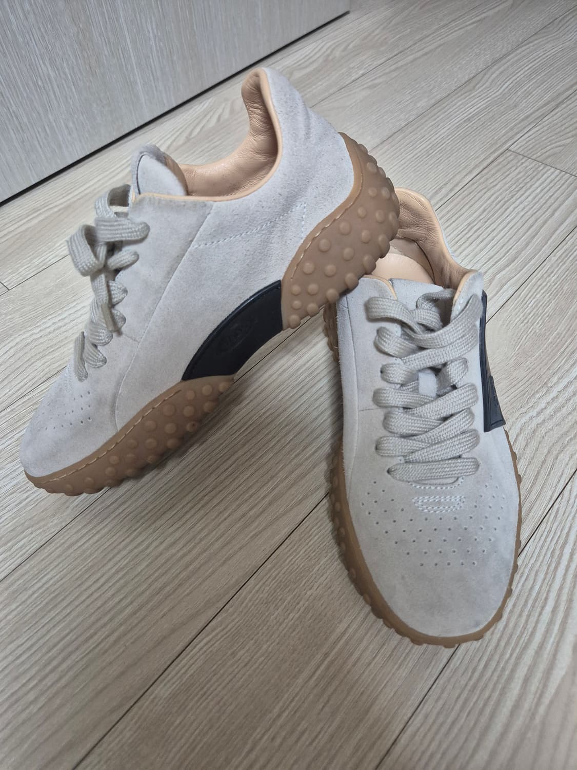 (정품) 토즈 스웨이드 스니커즈 운동화 34 (225) 상품이미지2