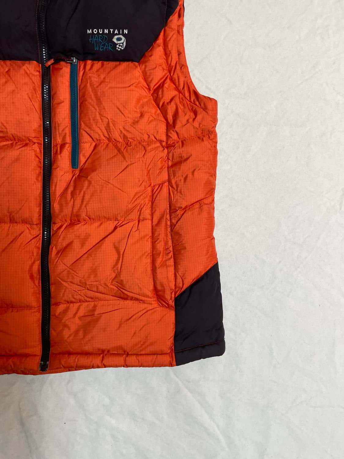 마운틴하드웨어 패딩 베스트 상품이미지3