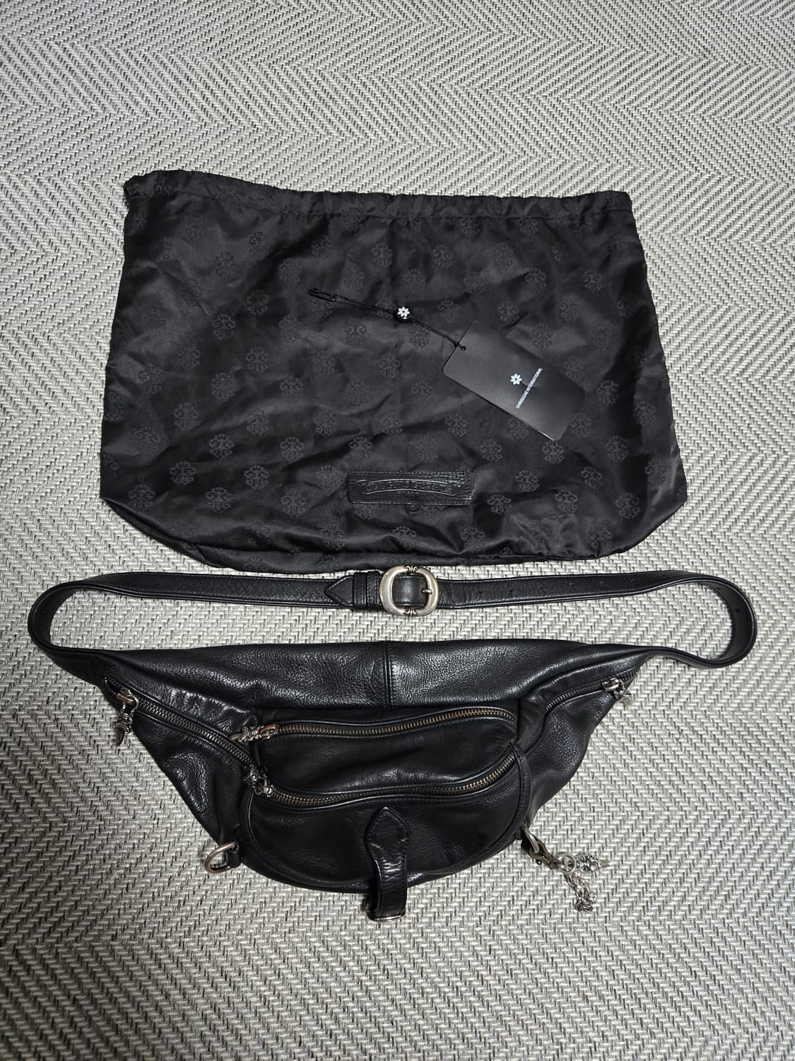 크롬하츠 웨이스트 슬링백 리미티드 한정판  상품이미지1