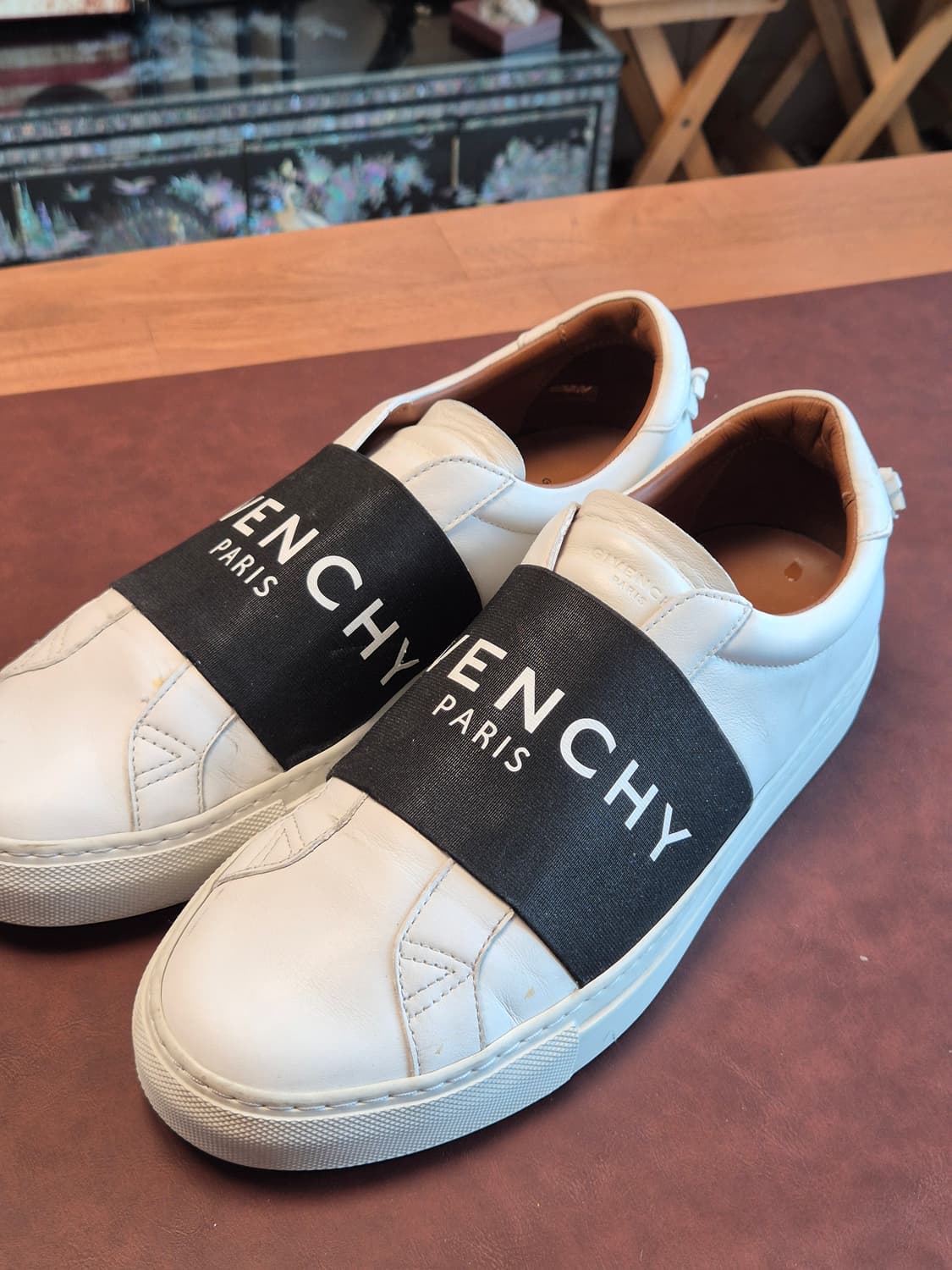 265-270(41) 지방시 스니커즈  상품이미지3