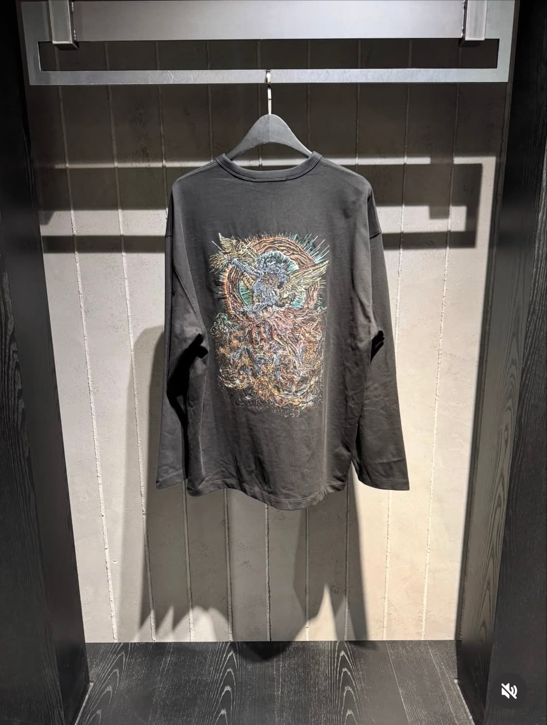 송지오 아크엔젤 엠브로이드 롱슬리브 상품이미지1