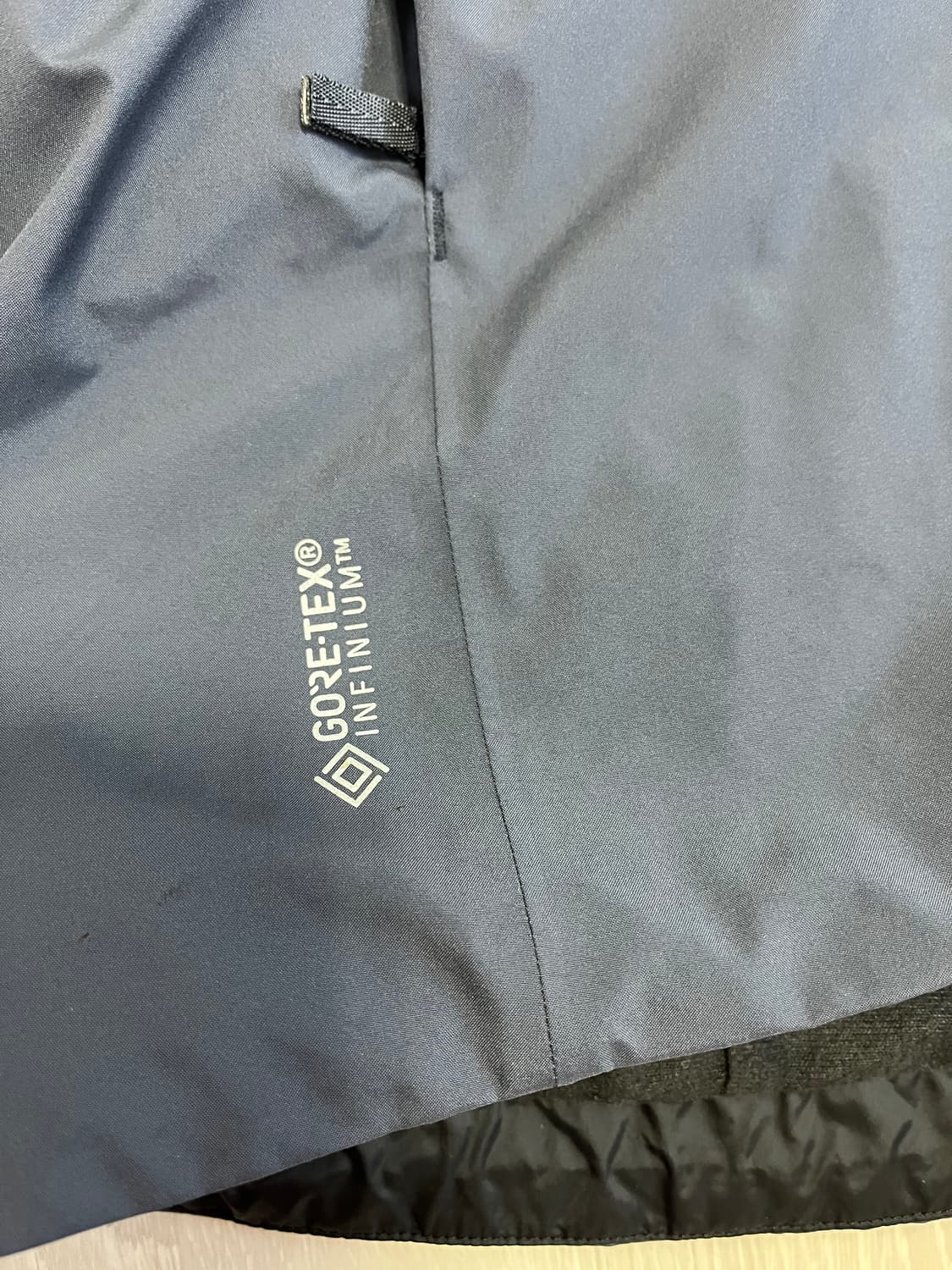 아크테릭스 솔라노 고어텍스 자켓 2XL 상품이미지3