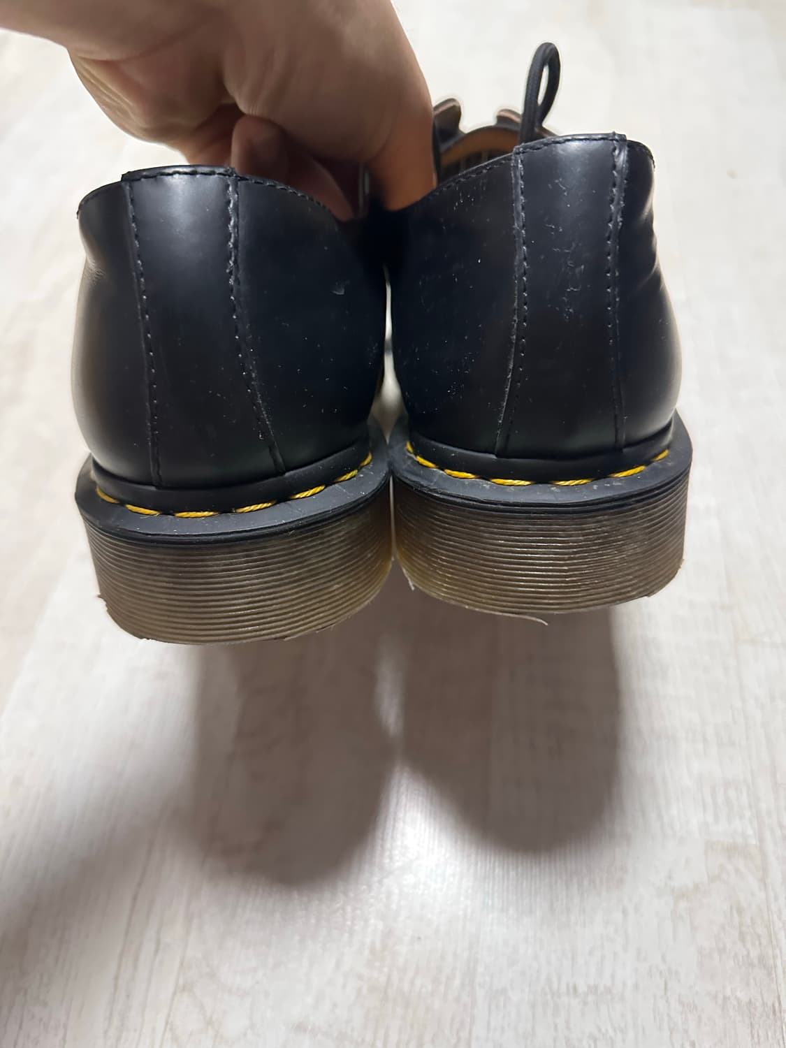 닥터마틴 1461 스무스 블랙 uk8 상품이미지4