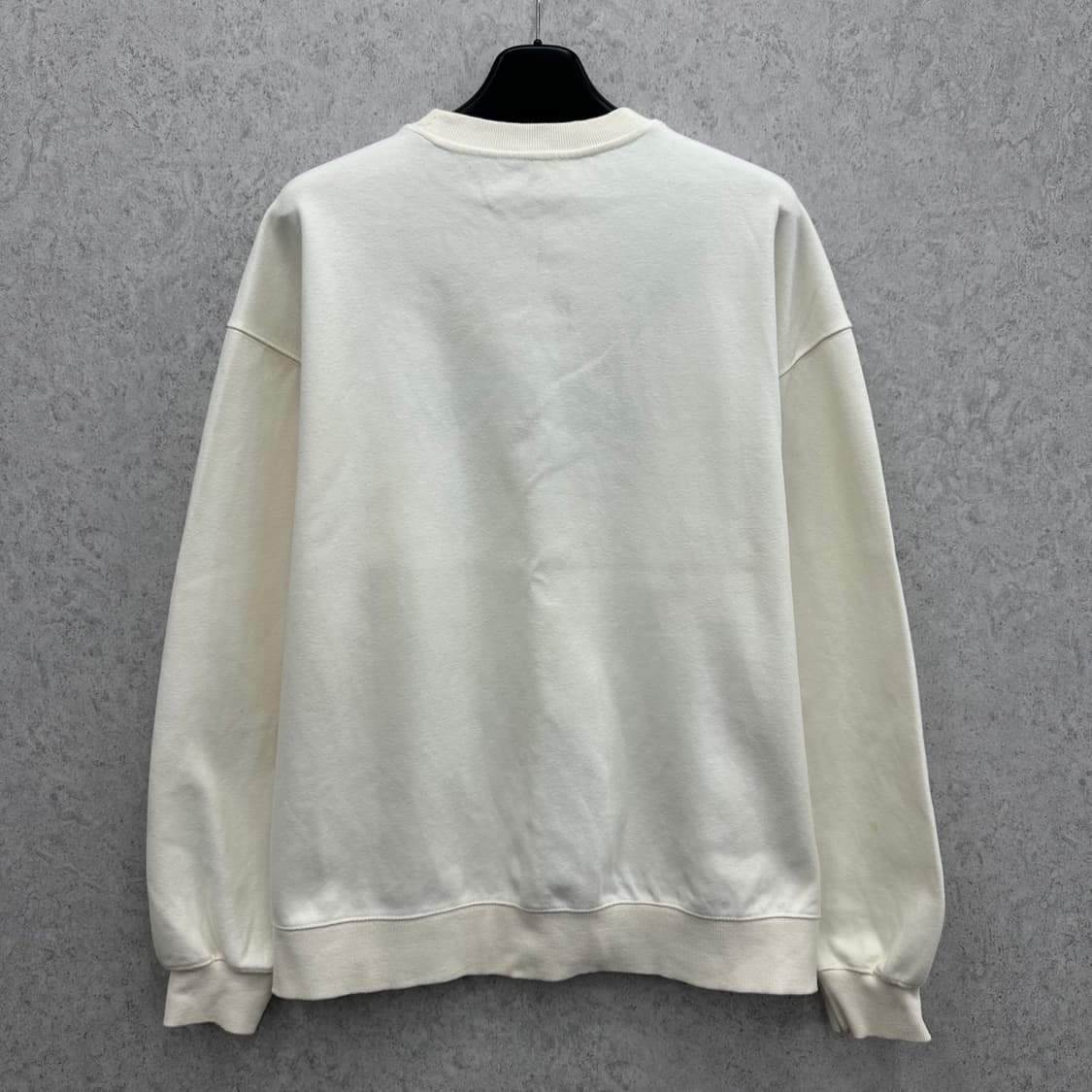 105 아더에러 남자 루즈핏 맨투맨 상품이미지2