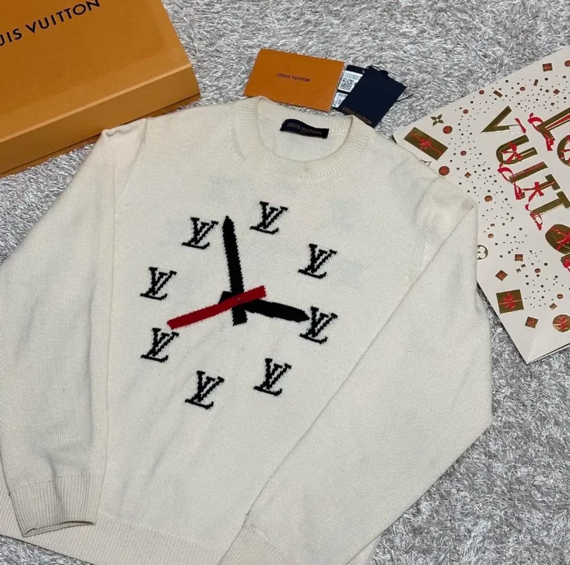 [정품] 루이비통 타임 그래픽 크림 니트 (풀구성) 상품이미지2