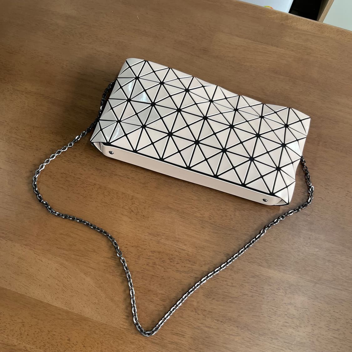 이세이미야케 바오바오 체인 크로스백 상품이미지6