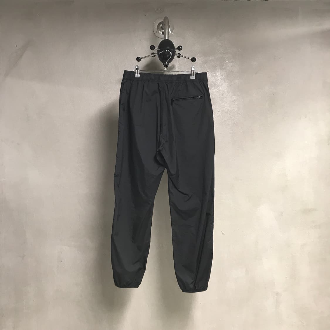 단톤 나일론 팬츠 상품이미지5