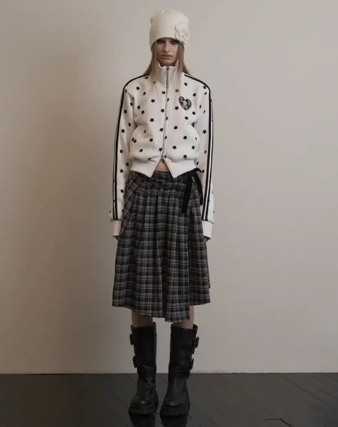 셋업이엑스이 STAR SPORTY ZIP-UP 상품이미지1