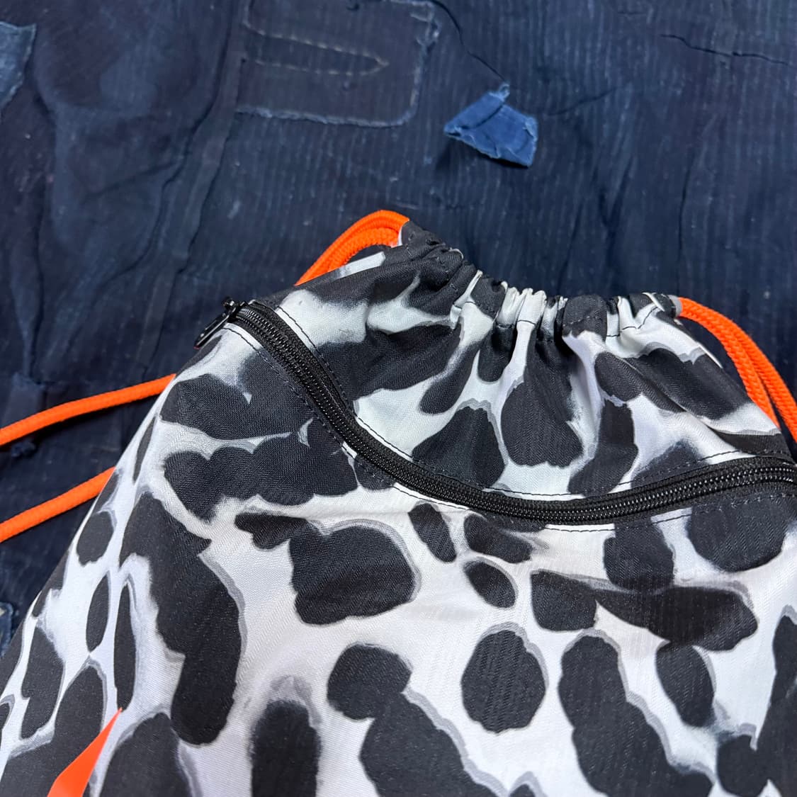 나이키 드로스트링 백 18L 상품이미지2