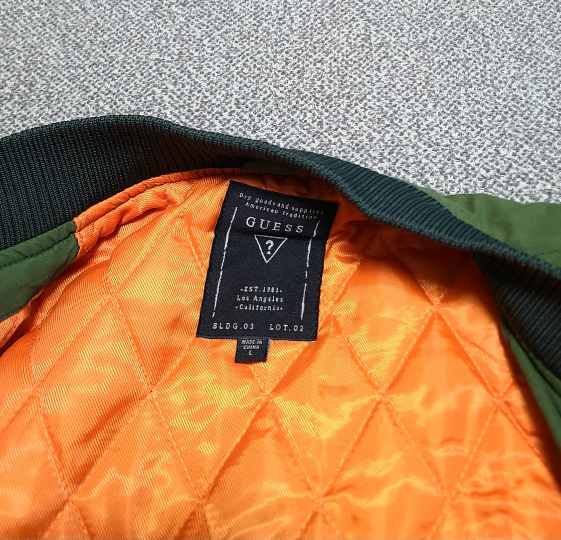 Guess 남성 자수 MA-1 항공점퍼 L 상품이미지8