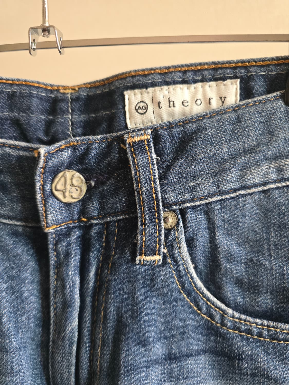 [Made in USA] AG x Theory 보이프렌드 데님 쇼츠 상품이미지3