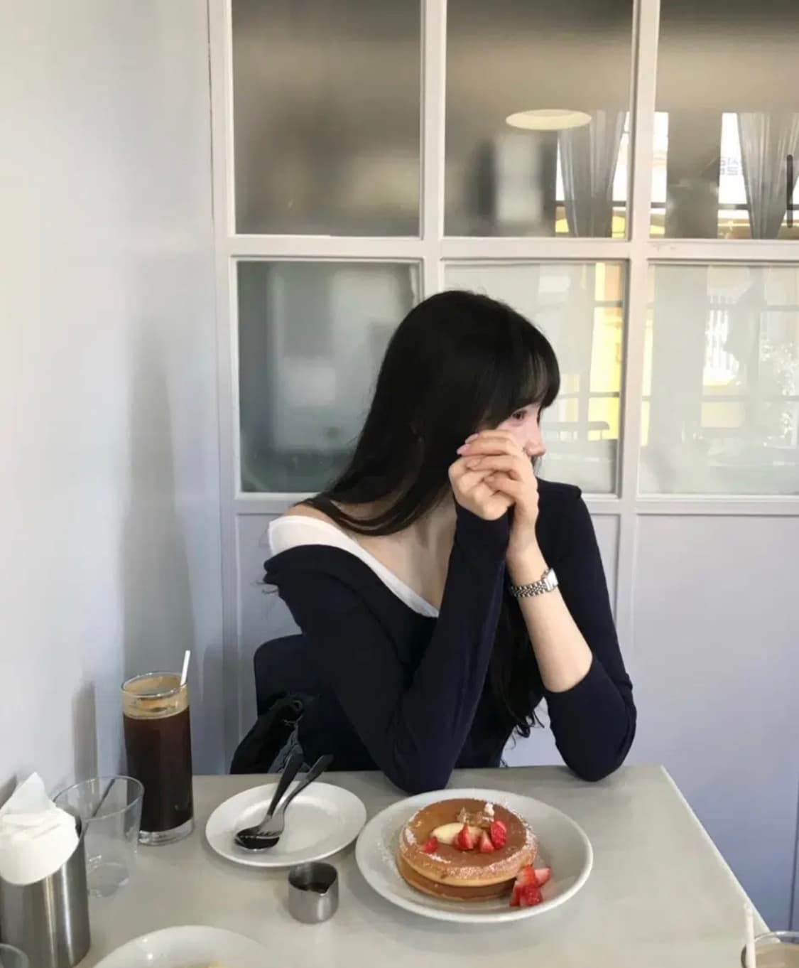 ( 새상품 )레예샵 Reyeh 네이비 타이 니트 상품이미지2