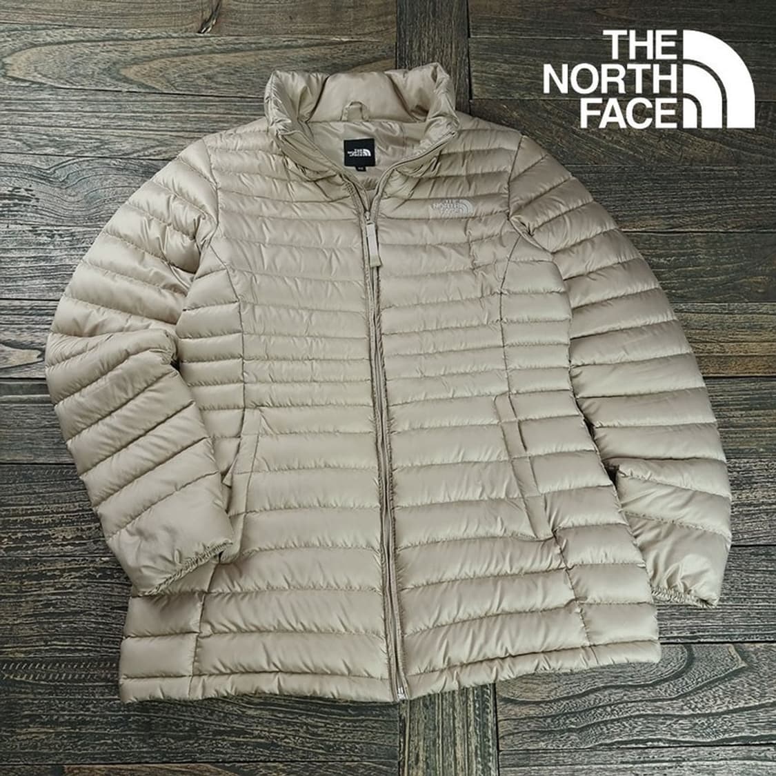 [노스페이스] 로고 자수 슬림핏 구스다운 경량 패딩 M19524 상품이미지1