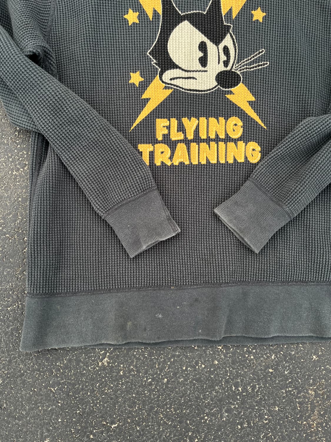 토이즈 맥코이 펠릭스 더 캣 ‘플라잉 트레이닝’ 빅 와플 크루넥 셔츠  상품이미지6