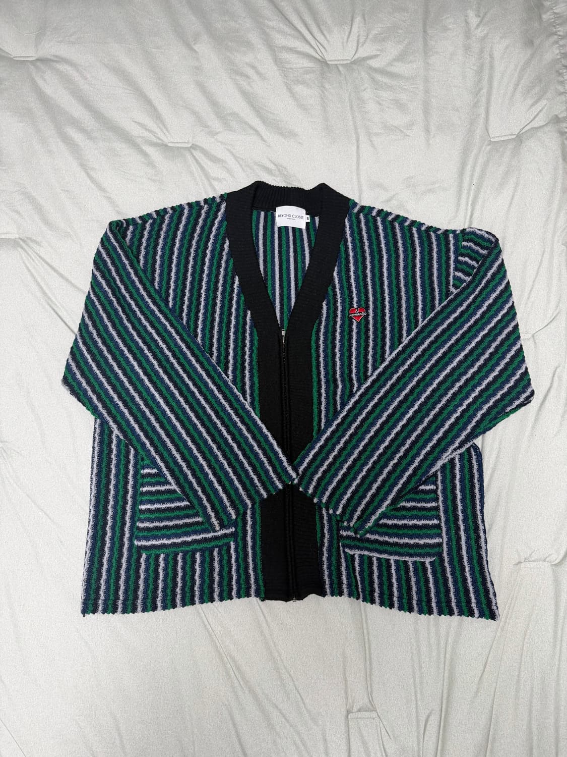 비욘드클로젯 니트 집업 가디건 상품이미지1