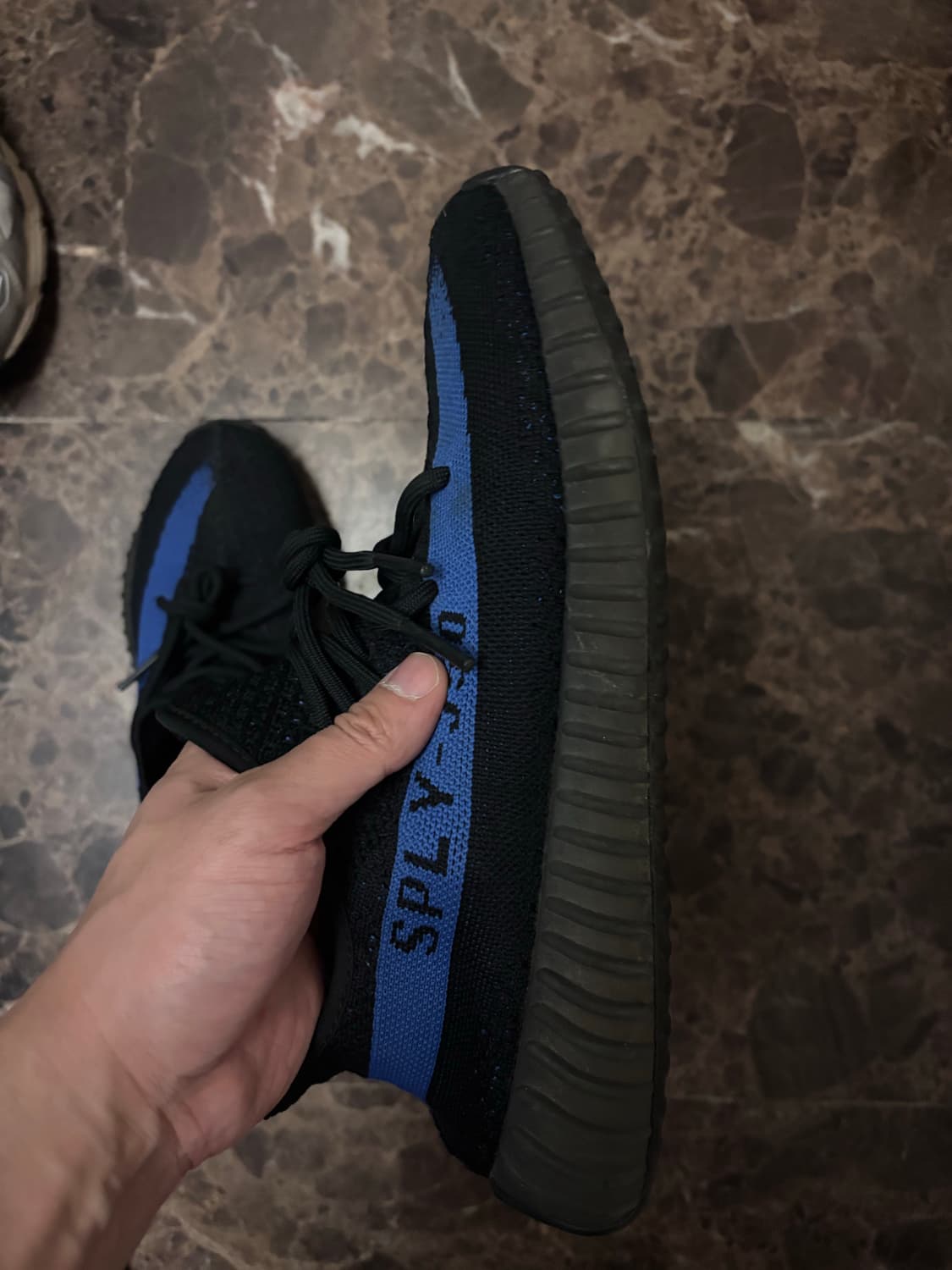 이지부스트 350 v2 다즐링블루 285 상품이미지6