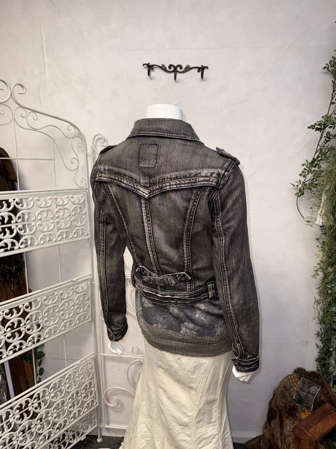 Washing black denim pocket detail jk  상품이미지6