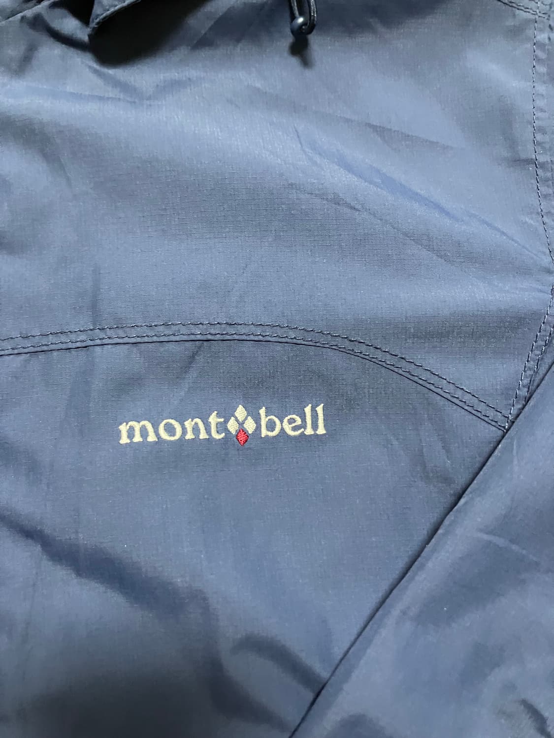 Montbell 바람막이 상품이미지2