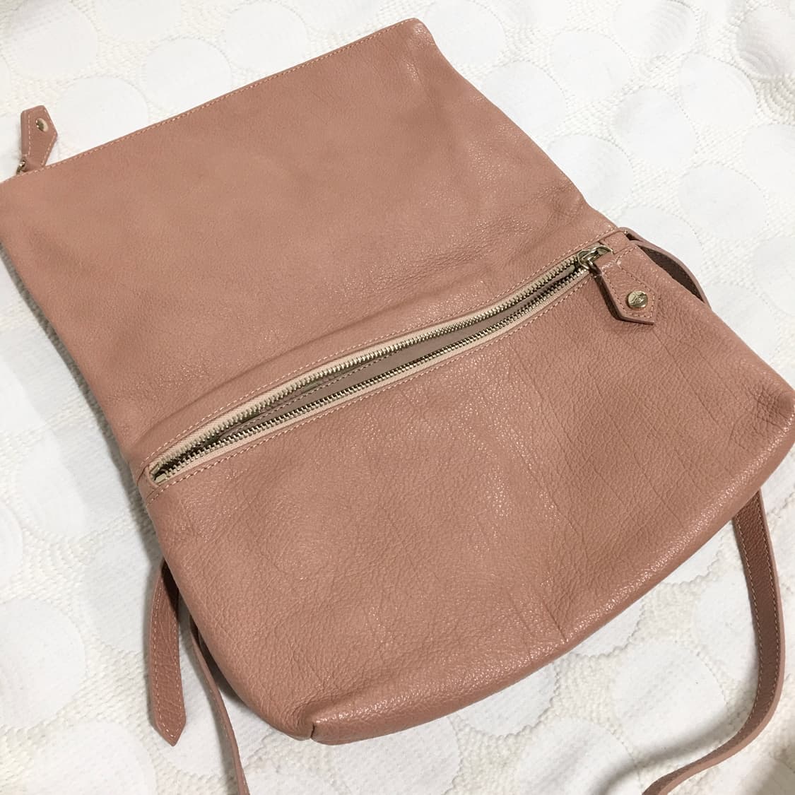 비비안 웨스트우드 핑크 가죽 가방 상품이미지4