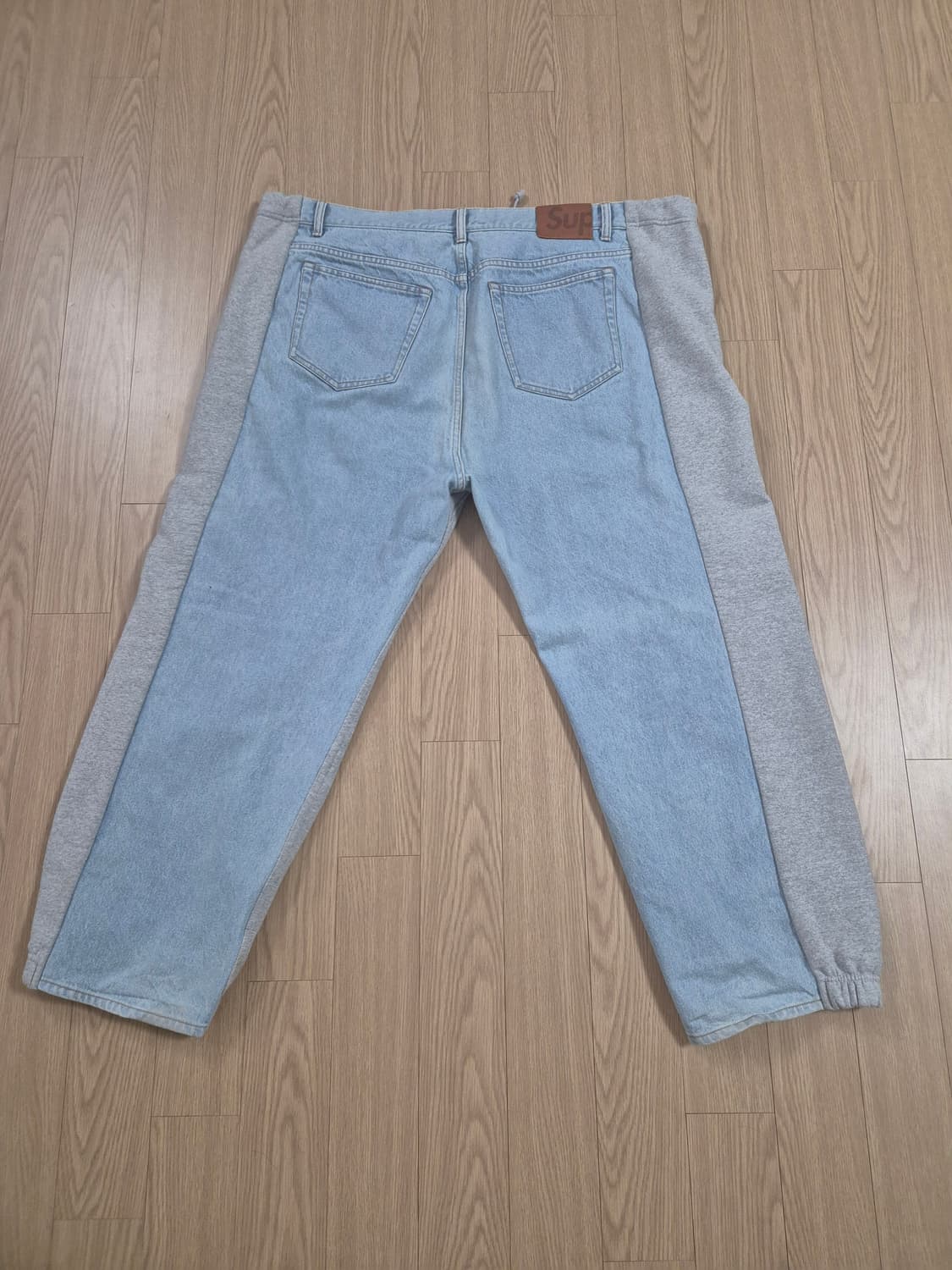 [L/XXL]슈프림 x 블레스 스웨트팬츠 진 헤더 그레이 - 23FW 상품이미지2