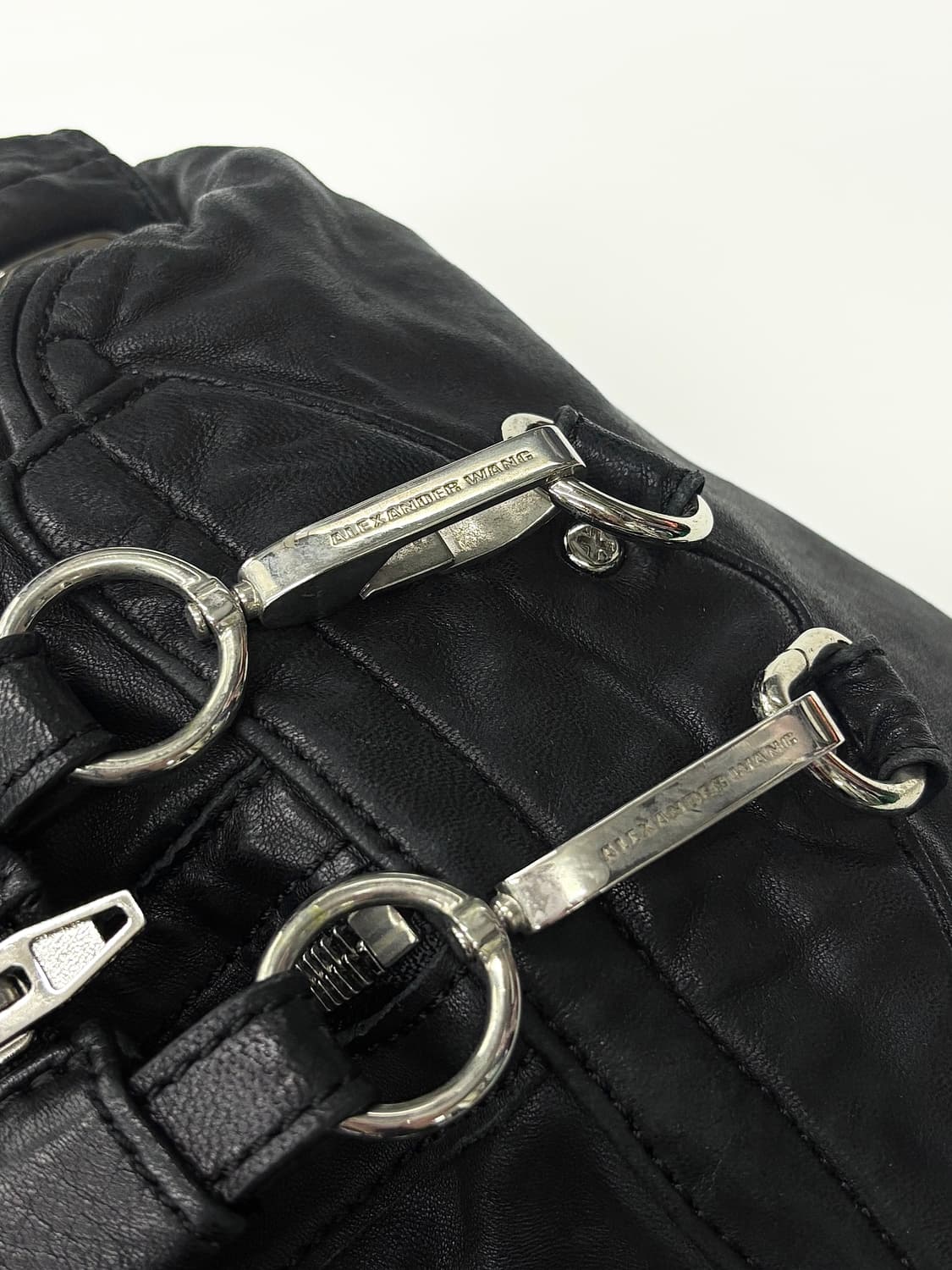 Alexanderwang 알렉산더왕 블랙 레더백 상품이미지9
