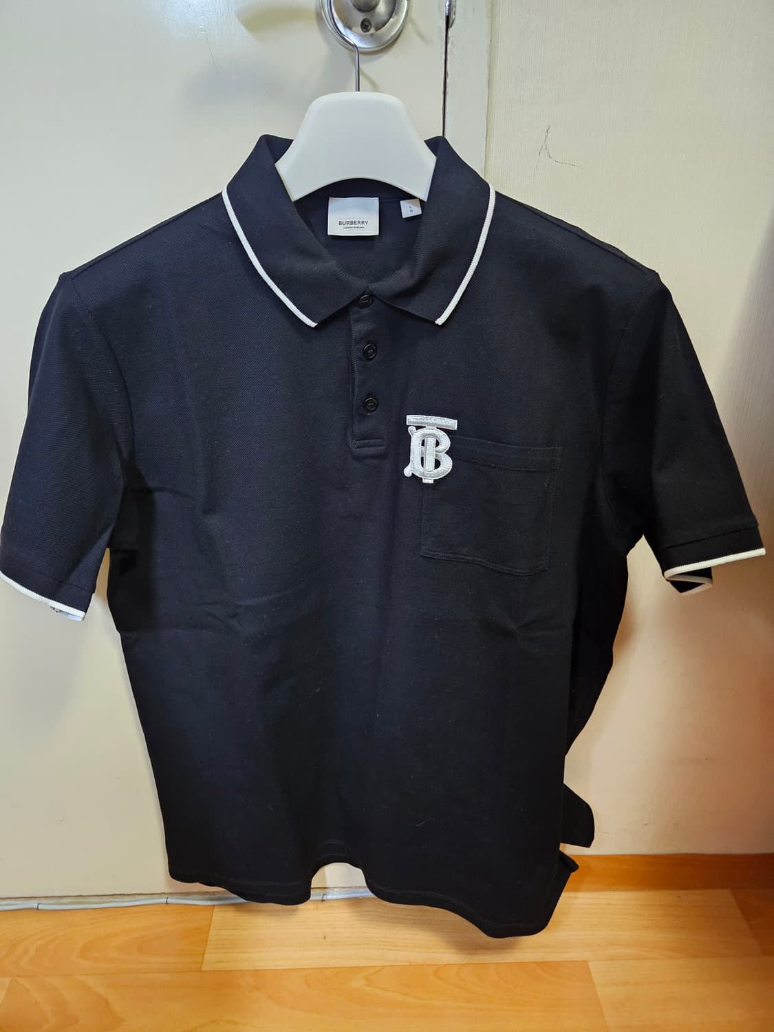 L) 버버리 TB로고 반팔 카라티 폴로티 상품이미지1