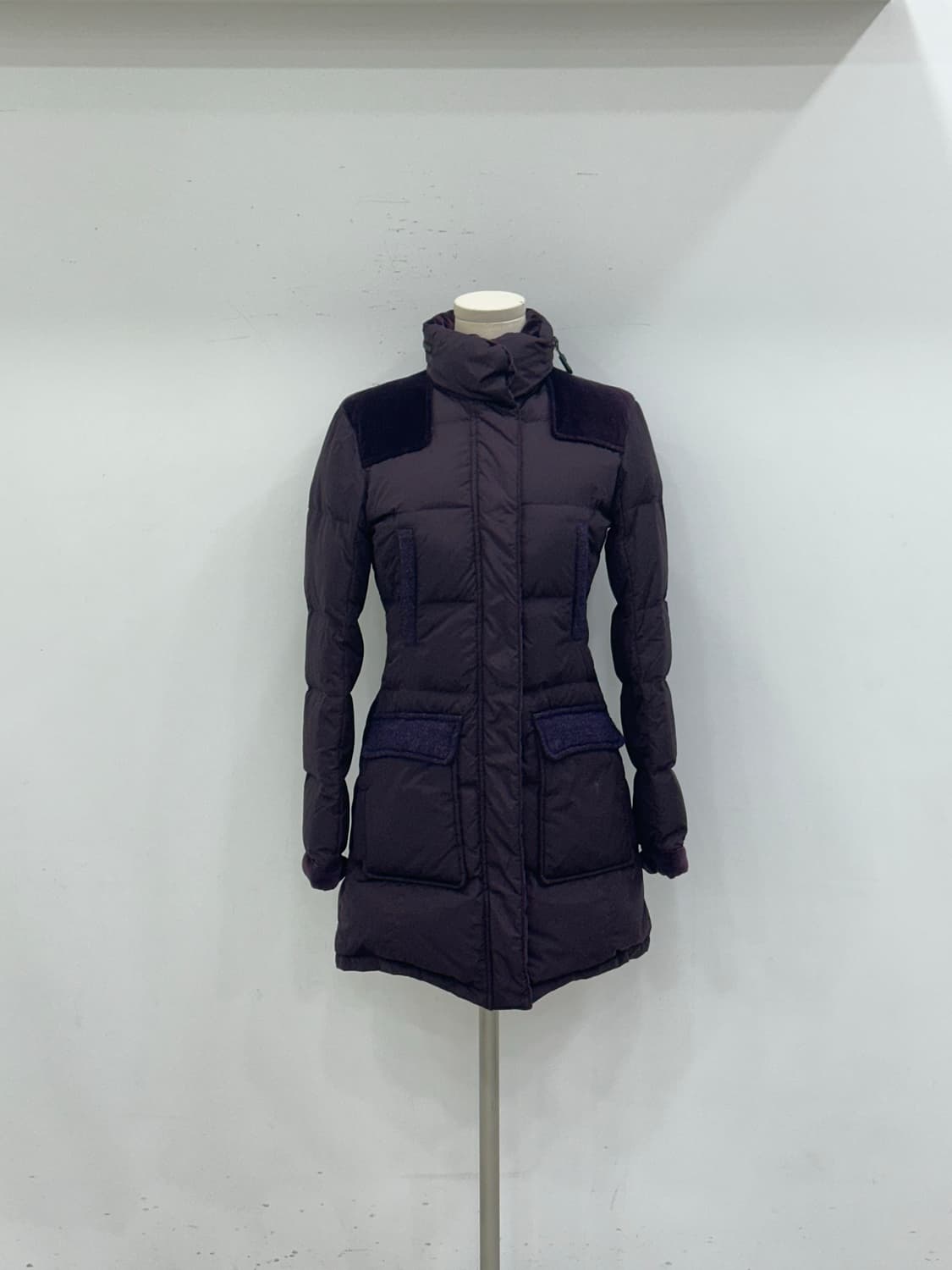 에트로 다운 패딩 상품이미지1