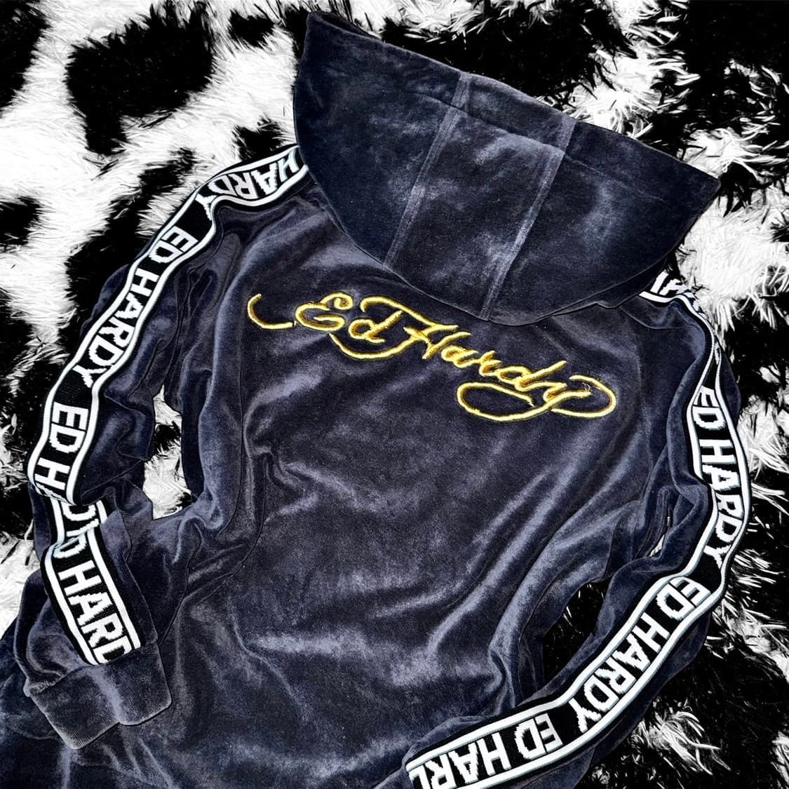 Ed hardy tiger velvet hoodie 상품이미지1